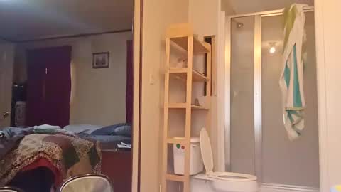 rob459470 online show from September 14, 2025, 5:23 pm