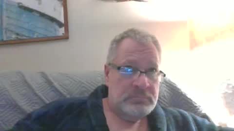 Snapshot of rob872217 chatting on January 3, 2025, 12:11 am rob872217 online show from January 3, 2025, 12:11 am