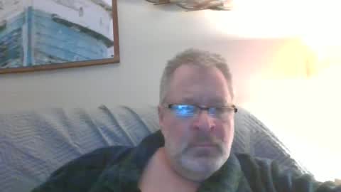 Snapshot of rob872217 chatting on February 23, 2025, 10:39 am rob872217 online show from February 23, 2025, 10:39 am