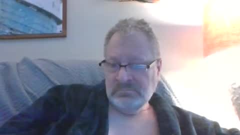 Snapshot of rob872217 chatting on February 24, 2025, 12:48 pm rob872217 online show from February 24, 2025, 12:48 pm