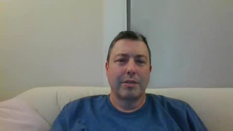 rob_bower_guy online show from December 17, 2024, 3:39 am