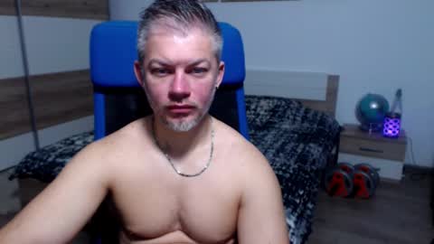 robbyshawz online show from November 4, 2025, 5:06 am