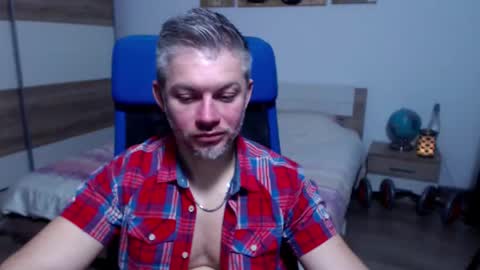 robbyshawz online show from December 19, 2025, 7:54 pm