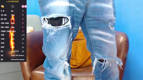 Snapshot of robert_kingg chatting on October 27, 2025, 5:22 am robert_kingg online show from October 27, 2025, 5:22 am