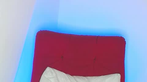 Stiven - online show from March 13, 2026, 6:58 pm