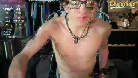 Snapshot of robertcicijr21 chatting on October 10, 2025, 11:20 am Robert Cici Jr. online show from October 10, 2025, 11:20 am