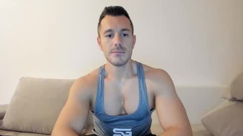 roberto4ever online show from October 28, 2025, 5:11 am