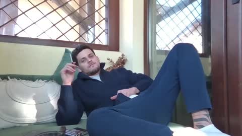 Roberto online show from March 4, 2025, 12:55 pm