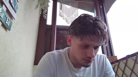 Snapshot of roberto_twink1 chatting on June 24, 2026, 7:40 am Roberto online show from June 24, 2026, 7:40 am