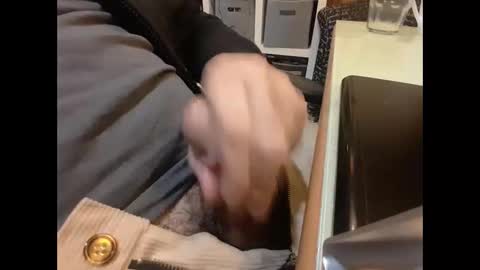 Snapshot of robertomx2014 chatting on February 10, 2026, 12:48 am robertomx2014 online show from February 10, 2026, 12:48 am