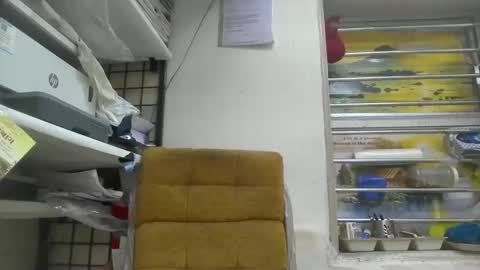 Snapshot of robertsalia220 chatting on December 28, 2024, 6:39 am Robertsalia online show from December 28, 2024, 6:39 am