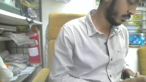 Robertsalia online show from March 6, 2026, 12:56 pm