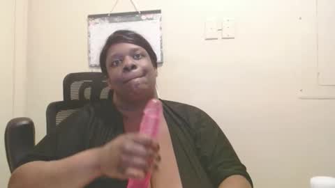 robertswhitney52 online show from March 13, 2026, 9:27 am