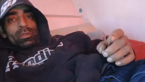 R online show from December 7, 2024, 10:28 pm