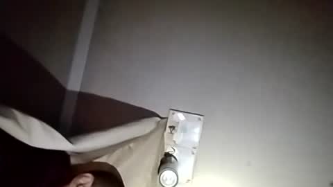 Snapshot of robincom23 chatting on May 29, 2026, 12:25 pm R online show from May 29, 2026, 12:25 pm