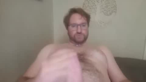 robinouhot online show from February 19, 2025, 1:29 am