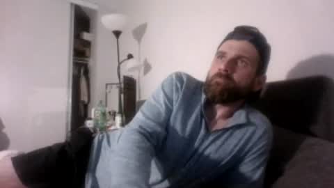 robinsonpainting1 online show from June 24, 2026, 5:28 am