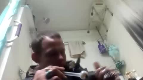 robisgr857 online show from January 14, 2026, 9:59 am