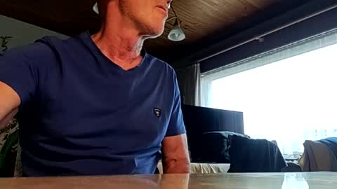 Snapshot of robke1966 chatting on December 8, 2024, 8:51 am robke1966 online show from December 8, 2024, 8:51 am