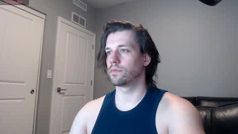 Snapshot of robknocks chatting on January 9, 2025, 7:52 am Rob Knocks online show from January 9, 2025, 7:52 am