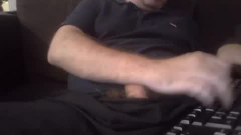 Snapshot of robmutant chatting on January 19, 2025, 8:39 am robmutant online show from January 19, 2025, 8:39 am