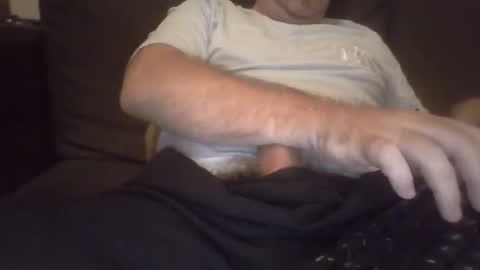 Snapshot of robmutant chatting on March 2, 2025, 12:11 pm robmutant online show from March 2, 2025, 12:11 pm