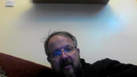 Snapshot of robxx32 chatting on March 25, 2026, 7:31 pm robxx32 online show from March 25, 2026, 7:31 pm