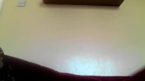 Snapshot of robxx32 chatting on April 27, 2026, 2:04 pm robxx32 online show from April 27, 2026, 2:04 pm