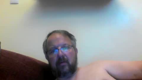 Snapshot of robxx32 chatting on May 4, 2026, 9:44 pm robxx32 online show from May 4, 2026, 9:44 pm
