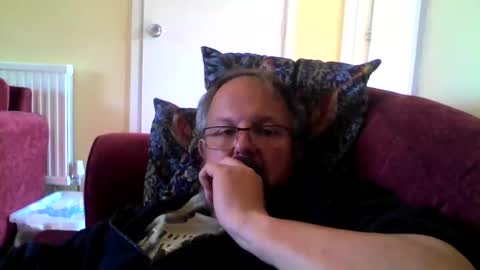 Snapshot of robxx32 chatting on May 8, 2026, 3:06 pm robxx32 online show from May 8, 2026, 3:06 pm