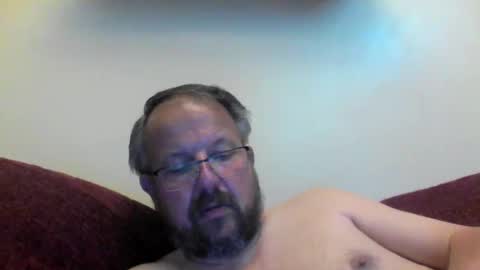 Snapshot of robxx32 chatting on May 10, 2026, 9:20 pm robxx32 online show from May 10, 2026, 9:20 pm