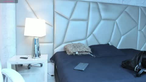 rocco_santos online show from October 31, 2025, 11:39 pm