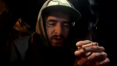 roccomagniola online show from November 16, 2025, 5:02 am