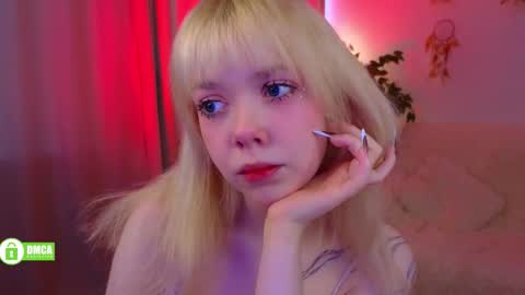 rochelle_dolly online show from March 28, 2026, 1:22 pm