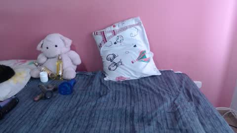 Rochelle online show from November 14, 2025, 7:23 pm