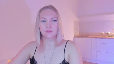 Snapshot of rock__baby chatting on December 1, 2024, 8:20 pm rock__baby online show from December 1, 2024, 8:20 pm