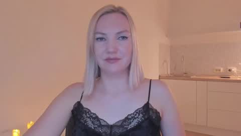 Snapshot of rock__baby chatting on January 1, 2025, 1:37 am rock__baby online show from January 1, 2025, 1:37 am