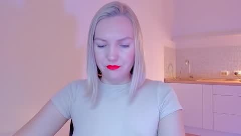 Snapshot of rock__baby chatting on January 17, 2025, 10:23 pm rock__baby online show from January 17, 2025, 10:23 pm