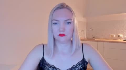 Snapshot of rock__baby chatting on February 16, 2025, 3:15 am rock__baby online show from February 16, 2025, 3:15 am