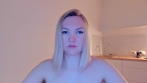 Snapshot of rock__baby chatting on March 11, 2025, 1:59 am rock__baby online show from March 11, 2025, 1:59 am