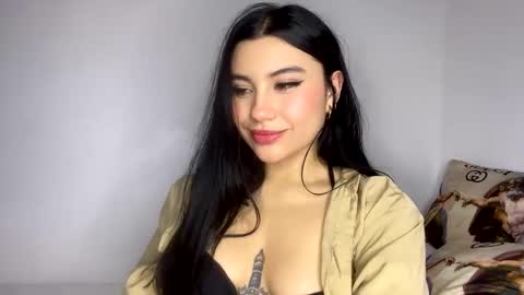 Samantha Estephania  online show from February 1, 2025, 12:40 am