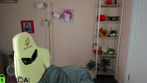 Rockett online show from November 20, 2025, 1:06 am