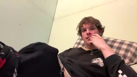 Snapshot of rockeylo99 chatting on November 11, 2025, 11:38 pm rockeylo99 online show from November 11, 2025, 11:38 pm