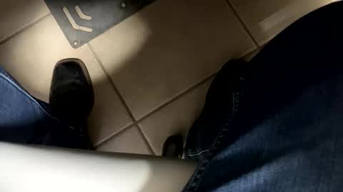 rockinhardd4u online show from November 17, 2025, 8:25 pm