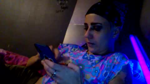 Snapshot of rockstarloverz chatting on February 1, 2025, 1:44 am RockstarLoverz online show from February 1, 2025, 1:44 am