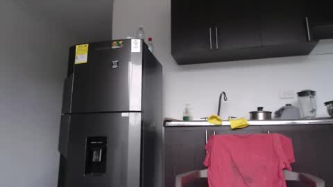 rocky muscle online show from December 13, 2025, 8:14 pm