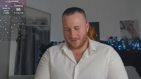 Snapshot of roddy_riss chatting on December 9, 2024, 6:25 pm Roddy online show from December 9, 2024, 6:25 pm