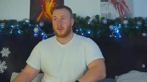 Snapshot of roddy_riss chatting on January 2, 2025, 7:33 am Roddy online show from January 2, 2025, 7:33 am