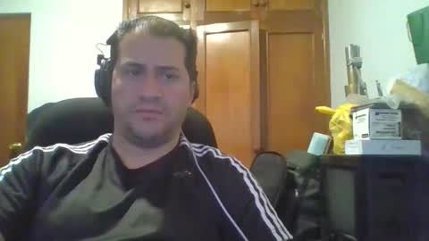 Snapshot of rodfer chatting on November 16, 2025, 9:37 am Rodfer online show from November 16, 2025, 9:37 am