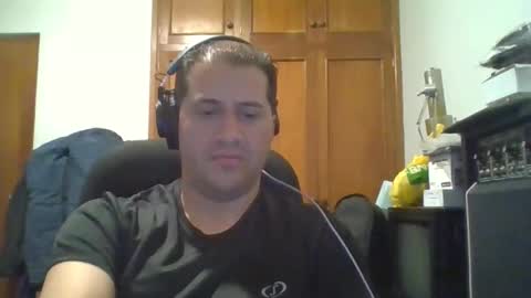 Snapshot of rodfer chatting on December 18, 2025, 9:04 am Rodfer online show from December 18, 2025, 9:04 am